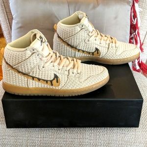 Nike Dunk SB Higher Chicken & Waffles